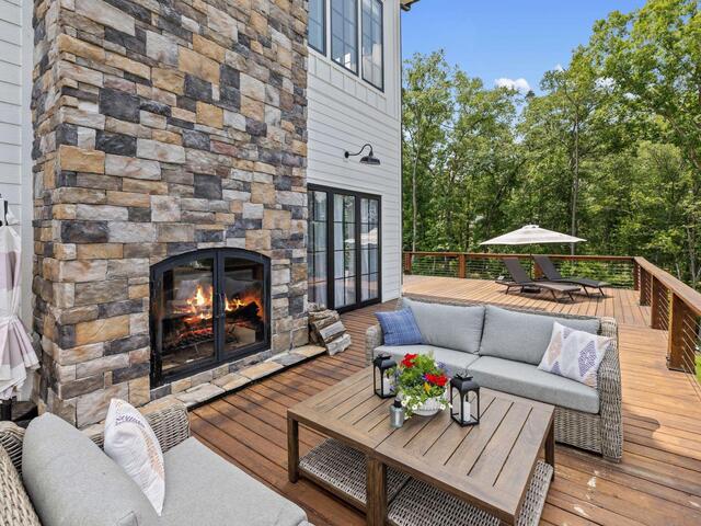 Photo of 126 Clearview Drive Photo of 126 Clearview Drive