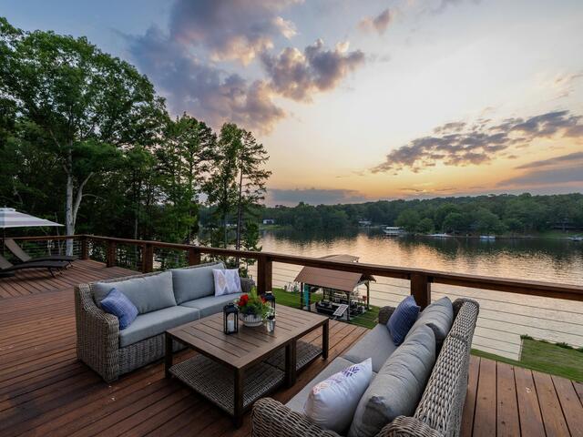 Photo of 126 Clearview Drive Photo of 126 Clearview Drive