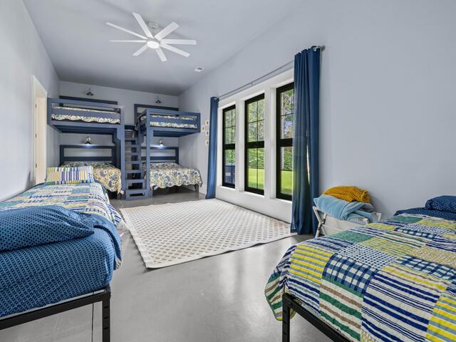 Photo of 126 Clearview Drive Photo of 126 Clearview Drive