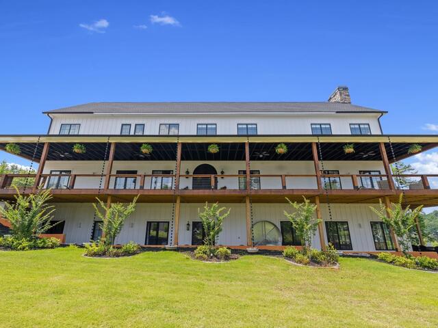 Photo of 126 Clearview Drive Photo of 126 Clearview Drive