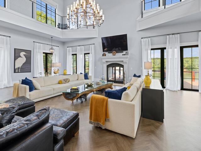 Photo of 126 Clearview Drive Photo of 126 Clearview Drive