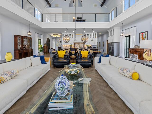 Photo of 126 Clearview Drive Photo of 126 Clearview Drive