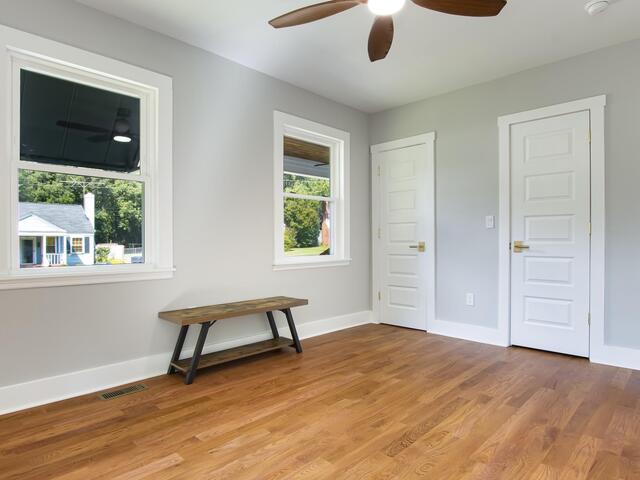 Photo of 207 Mayfield Drive