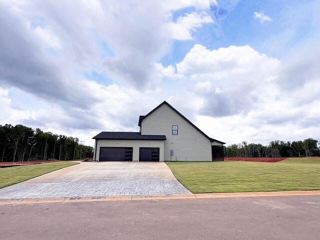 Photo of 3032 Akins Street