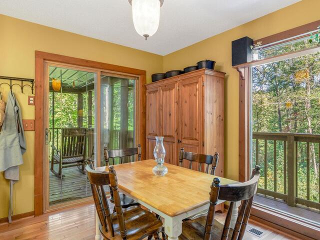 Photo of 262 Belvoir Drive