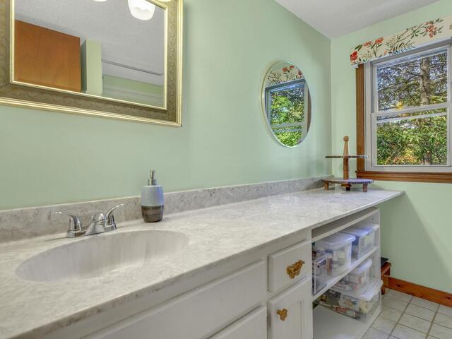 Photo of 262 Belvoir Drive