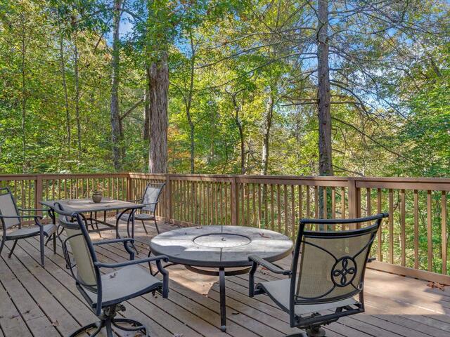 Photo of 262 Belvoir Drive