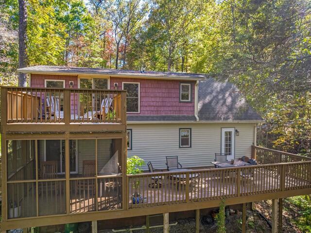 Photo of 262 Belvoir Drive