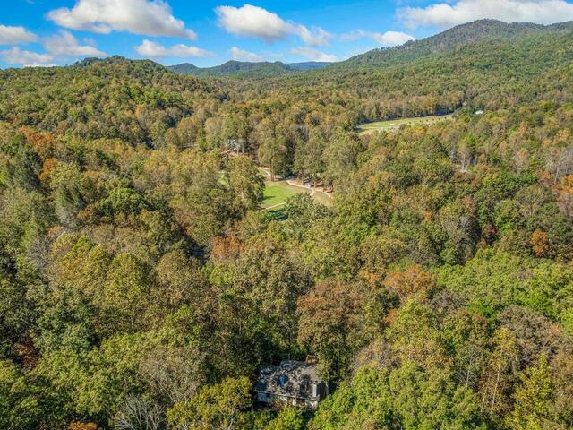 Photo of 262 Belvoir Drive