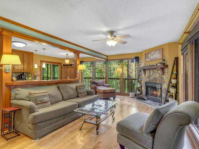 Photo of 262 Belvoir Drive