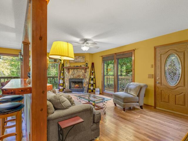 Photo of 262 Belvoir Drive