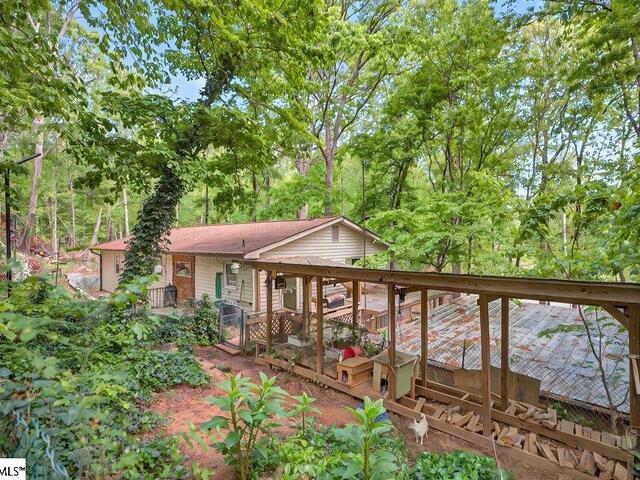 Photo of 274 Chinquapin Road