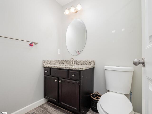 Photo of 432 Blairwood Court