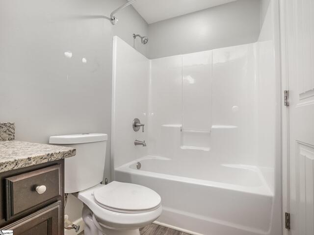 Photo of 432 Blairwood Court