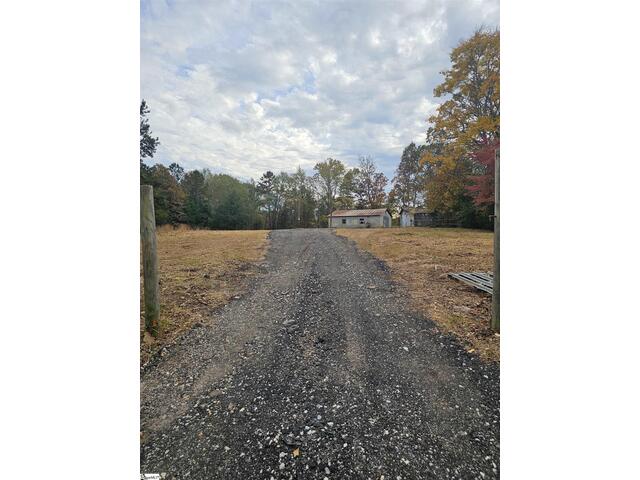 Photo of 1036 Fleming Street Extension