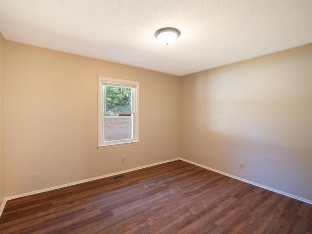 Photo of 381 Crawford Road