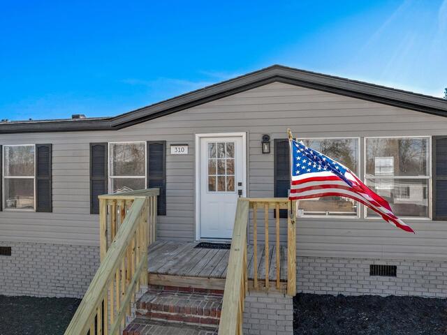 Photo of 310 Walnut Court