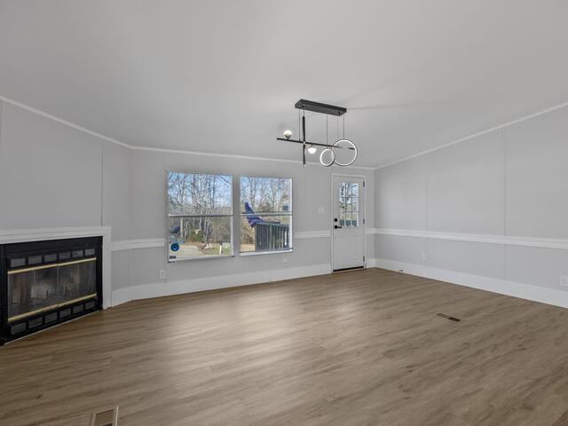 Photo of 310 Walnut Court