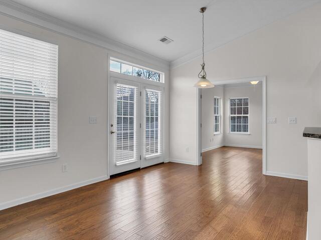 Photo of 104 Cottonpatch Court