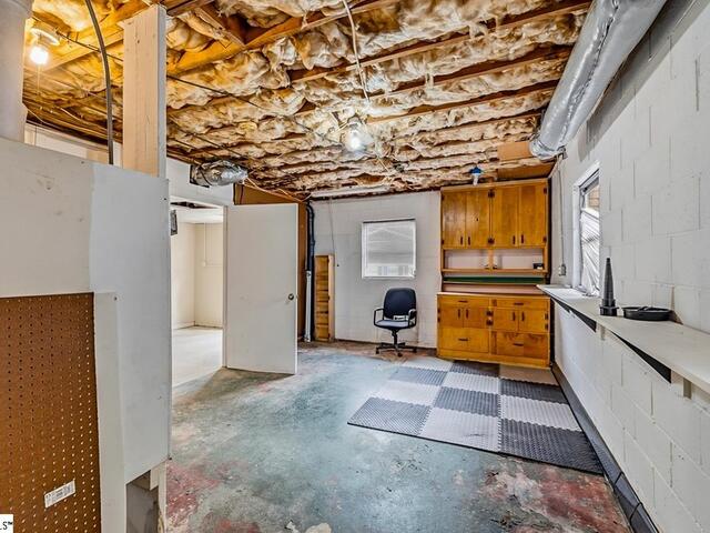 Photo of 106 Oak Forest Drive