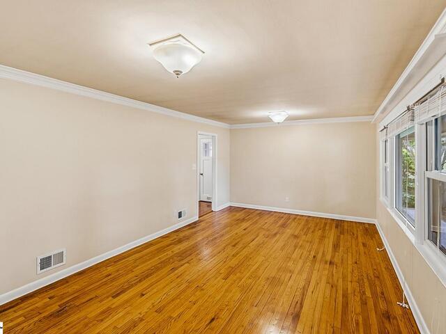 Photo of 106 Oak Forest Drive