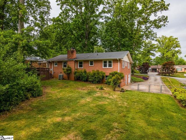 Photo of 106 Oak Forest Drive