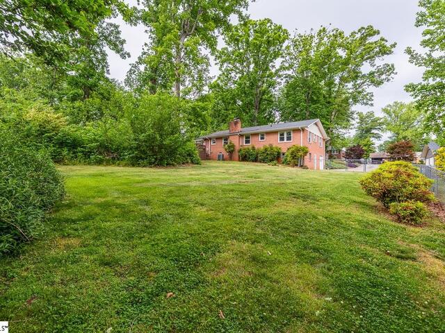 Photo of 106 Oak Forest Drive