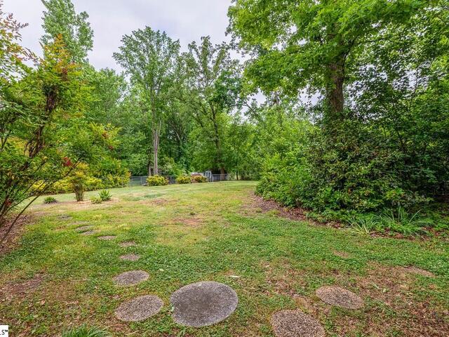 Photo of 106 Oak Forest Drive