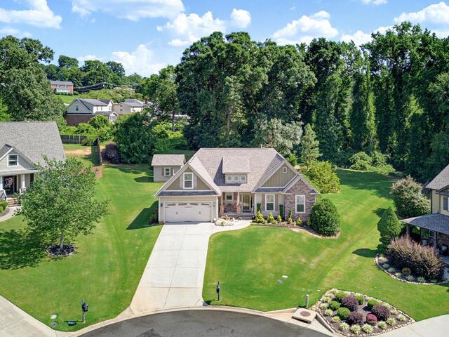 Photo of 120 Hubbard Lane