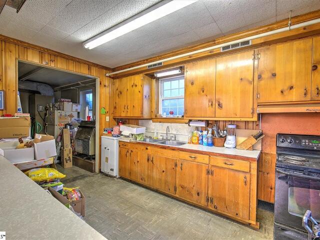 Photo of 14 Deering Street