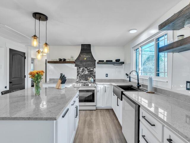 Photo of 200 Saint Lo Circle