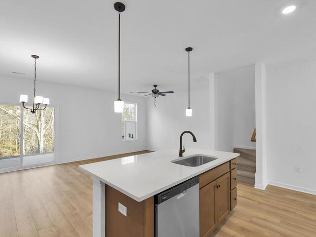 Photo of 404 Belgrove Way