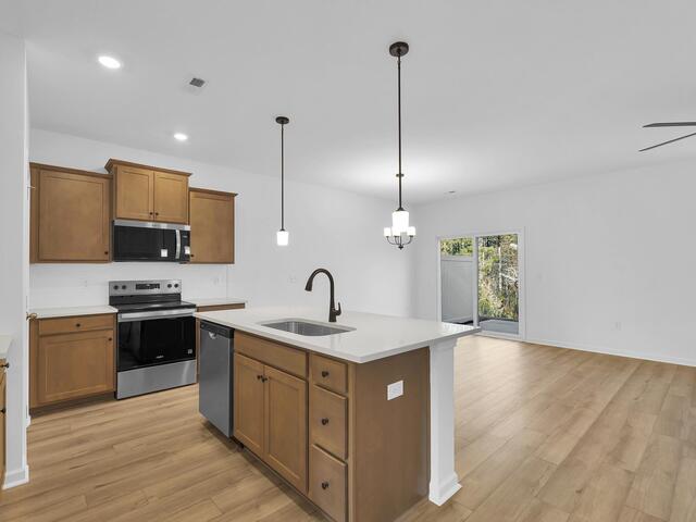 Photo of 404 Belgrove Way