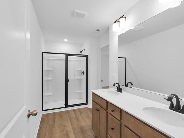 Photo of 404 Belgrove Way