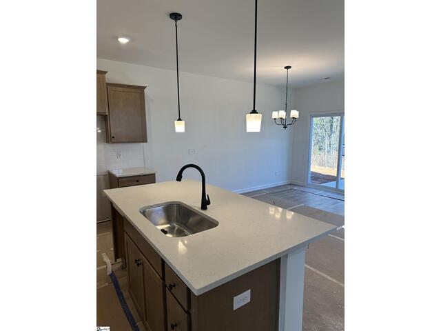 Photo of 404 Belgrove Way