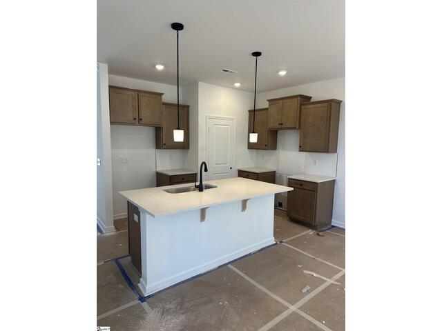 Photo of 404 Belgrove Way