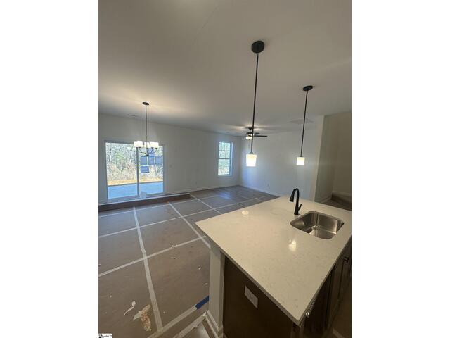 Photo of 404 Belgrove Way