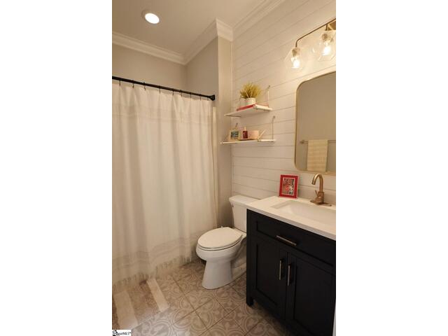 Photo of 5 Thorncliff Court