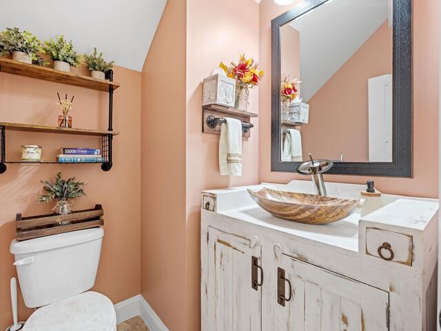 Photo of 10 Colonel Storrs Court