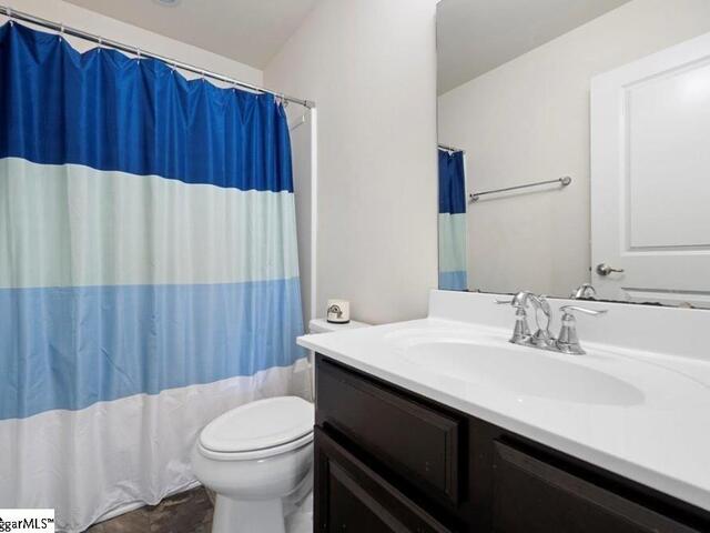 Photo of 463 Christiane Way