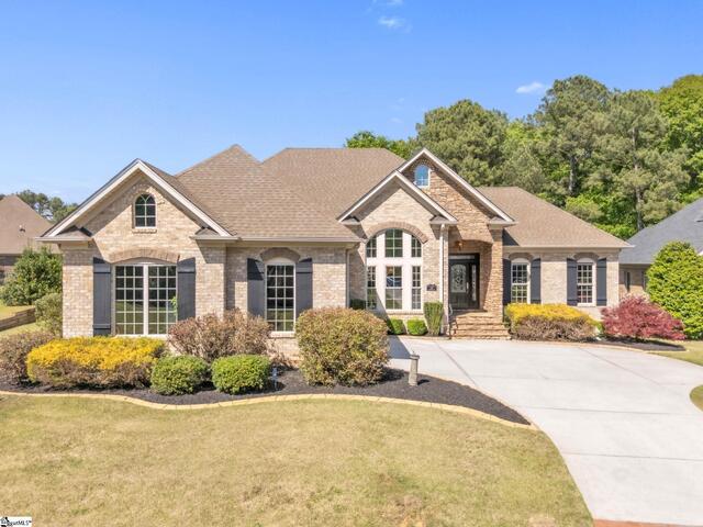 Photo of 136 Buckland Drive