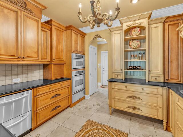 Photo of 136 Buckland Drive