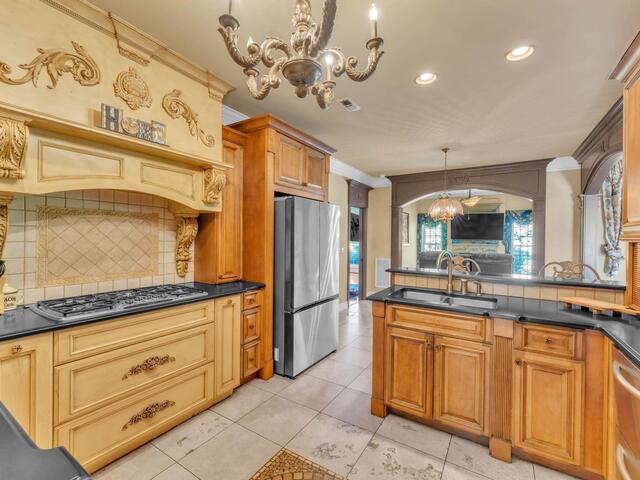 Photo of 136 Buckland Drive