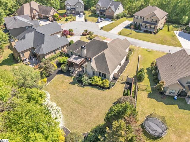 Photo of 136 Buckland Drive