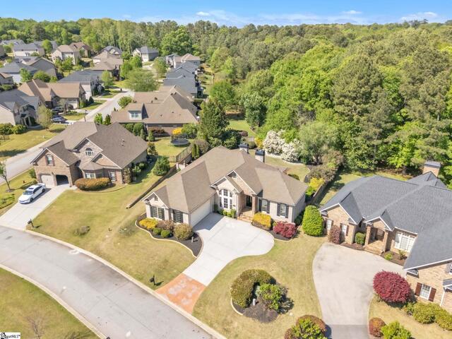 Photo of 136 Buckland Drive
