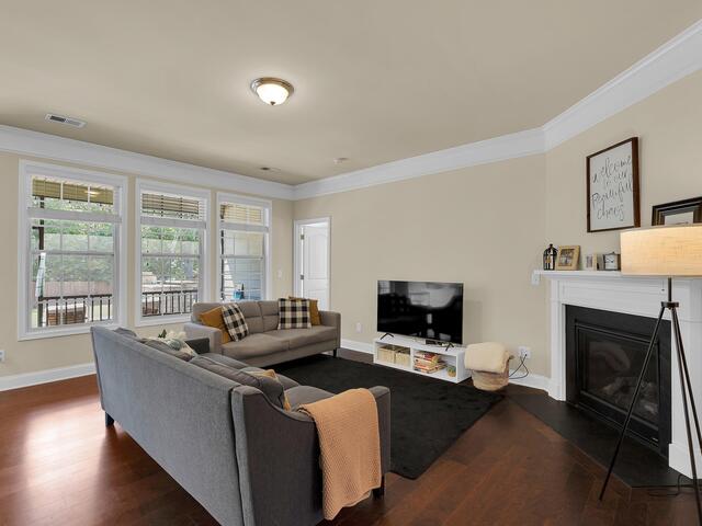 Photo of 207 Santa Ana Way