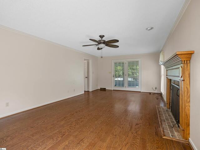 Photo of 209 Thornhill Drive