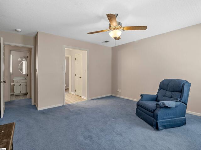 Photo of 209 Thornhill Drive