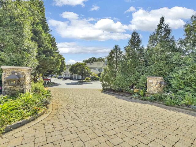 Photo of 168 Ridgeland Drive