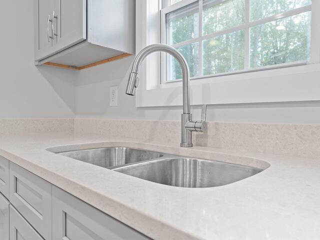 Photo of 420 Fox Valley Road